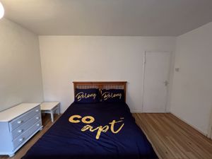 Photo 18- click for photo gallery